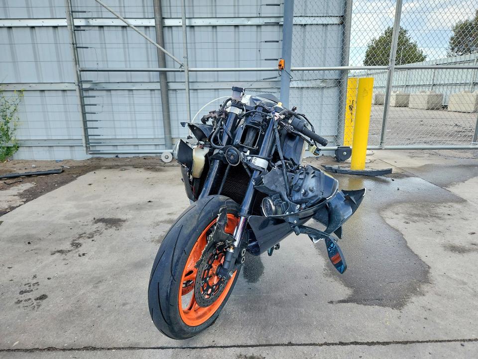 2006 Yamaha Yzfr6 VIN JYARJ12Y16A001203 COPART salvage auction — FRONT END, Co - Public - Salvage Title, sold $1,250 on 2026-07-27 (photo 2)