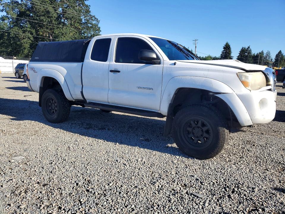 2008 Toyota Tacoma VIN 5TEUU42N58Z528005 COPART salvage auction — FRONT END, Wa - Bill Of Sale, sold $5,600 on 2026-07-07 (photo 4)