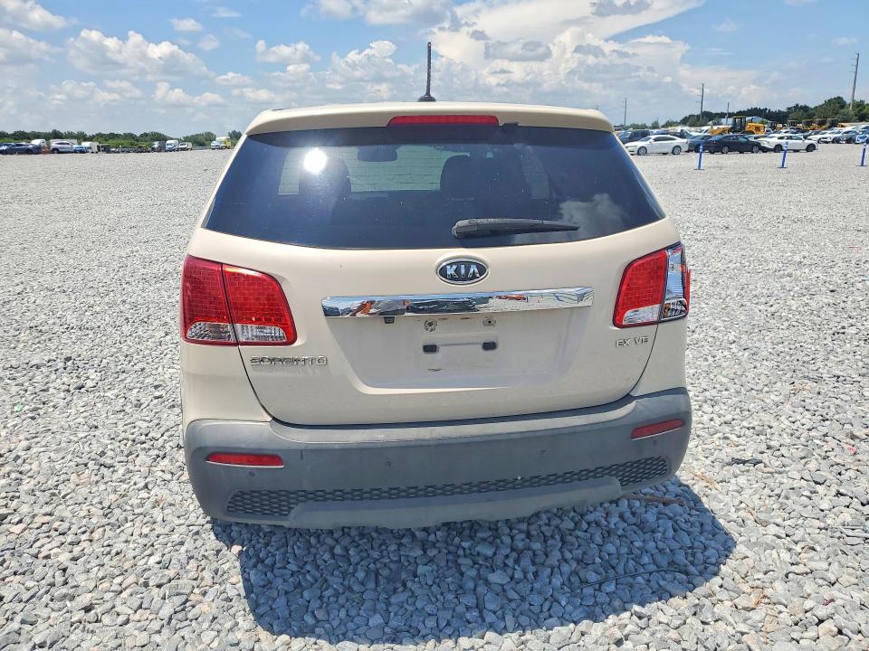 2011 Kia Sorento VIN 5XYKU4A27BG026564 COPART salvage auction — FRONT END, FL - CERT OF TITLE SLVG REBUILDABLE, sold $1,350 on 2026-07-17 (photo 6)