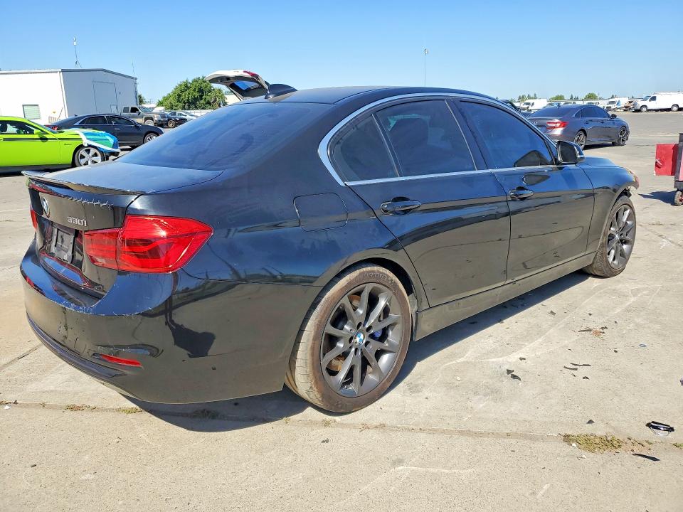 2018 BMW 3er VIN WBA8B9C57JEE81586 COPART salvage auction — FRONT END, CA - SALVAGE CERTIFICATE, sold $4,600 on 2026-07-20 (photo 3)