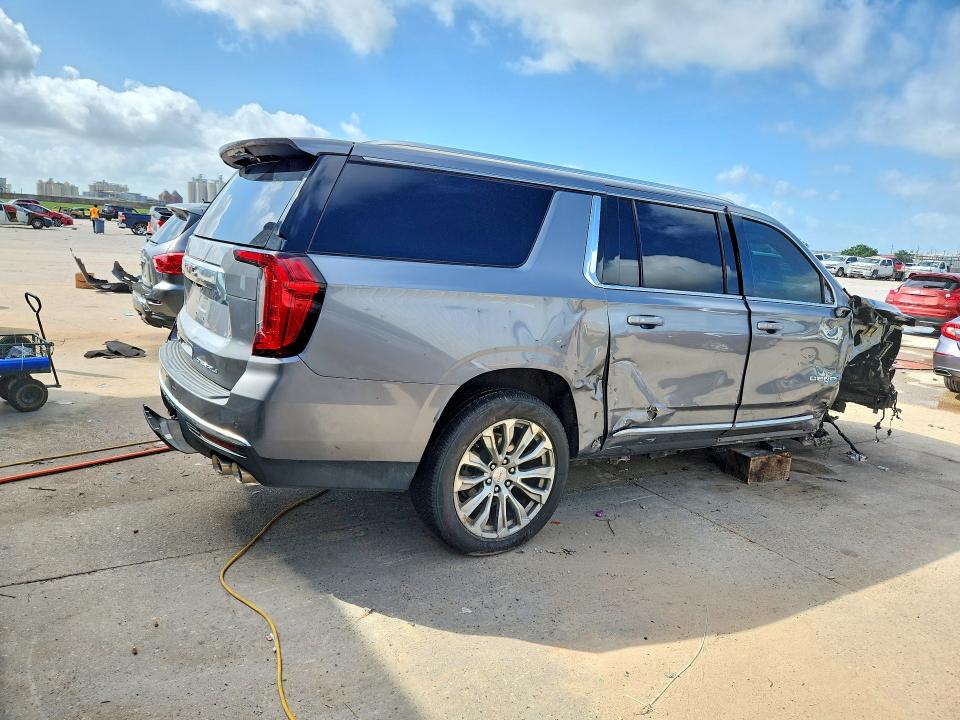 2022 Gmc Yukon VIN 1GKS2JKL6NR342219 COPART salvage auction — SIDE, Salvage Title, sold $10,500 on 2026-07-29 (photo 3)