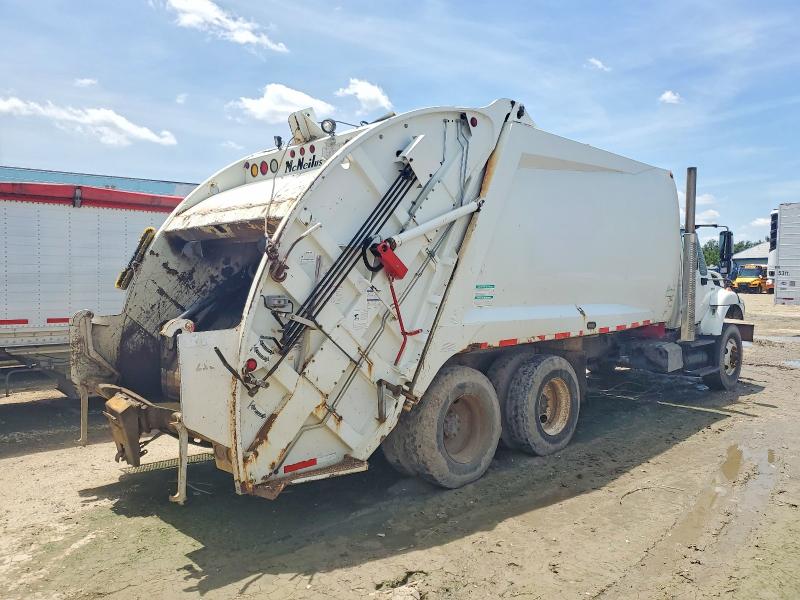2008 International 7000-series VIN 1HTWGAAT58J690826 COPART salvage auction — MINOR DENT/SCRATCHES, FL - CERTIFICATE OF DESTRUCTION, sold $2,300 on 2026-07-29 (photo 4)