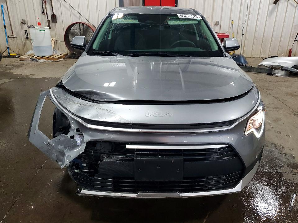2024 Kia Niro VIN KNDCP3LE3R5164960 COPART salvage auction — FRONT END, Mn - Cert Of Title-Salvage, sold $9,000 on 2026-08-18 (photo 5)