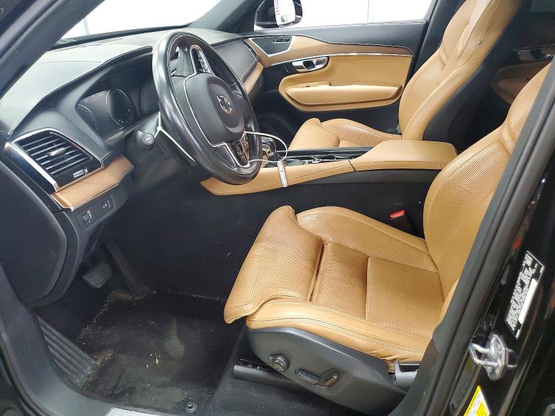 2017 Volvo Xc90 VIN YV4A22PL9H1173917 COPART salvage auction — WATER/FLOOD, Nc - Salvage Cert-Water/Flood Damag, sold $7,200 on 2026-08-05 (photo 7)