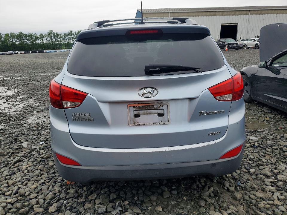 2012 Hyundai Tucson VIN KM8JUCAC9CU417063 COPART salvage auction — NORMAL WEAR, Nj - Certificate Of Title, sold $1,950 on 2026-07-14 (photo 6)