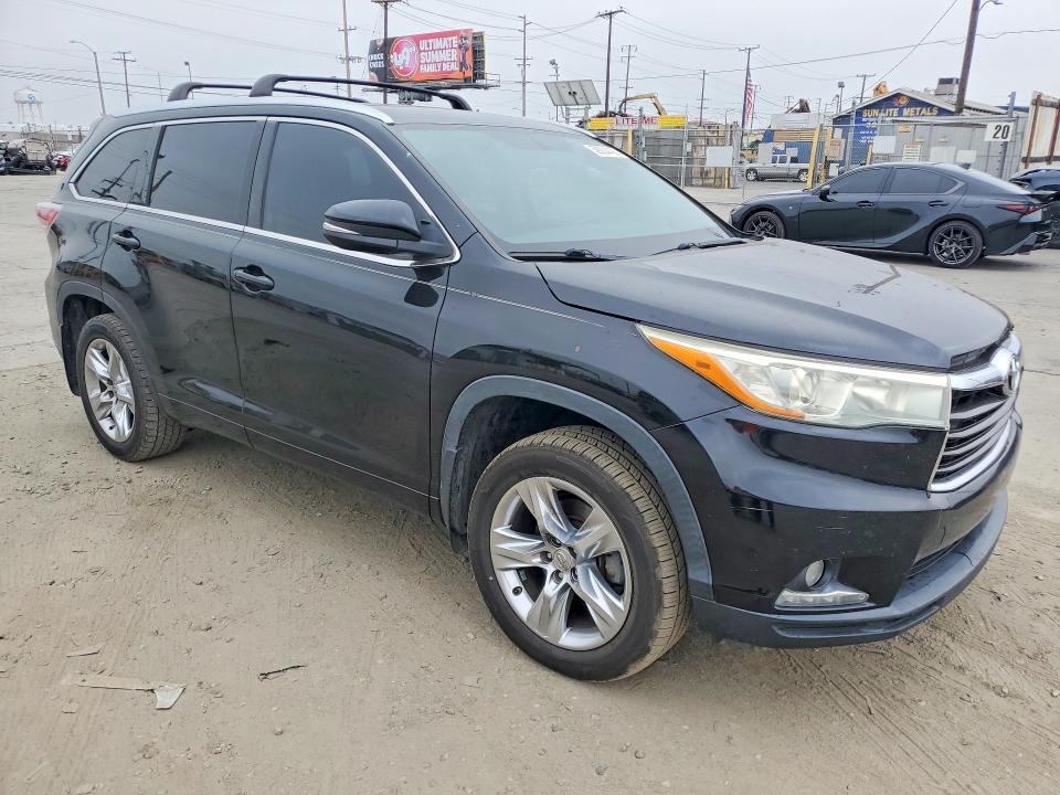 2015 Toyota Highlander VIN 5TDDKRFH0FS145543 COPART salvage auction — MINOR DENT/SCRATCHES, CA - DIS/DLR/EXP ONLY CLEAN TITLE, sold $8,100 on 2026-07-13 (photo 4)