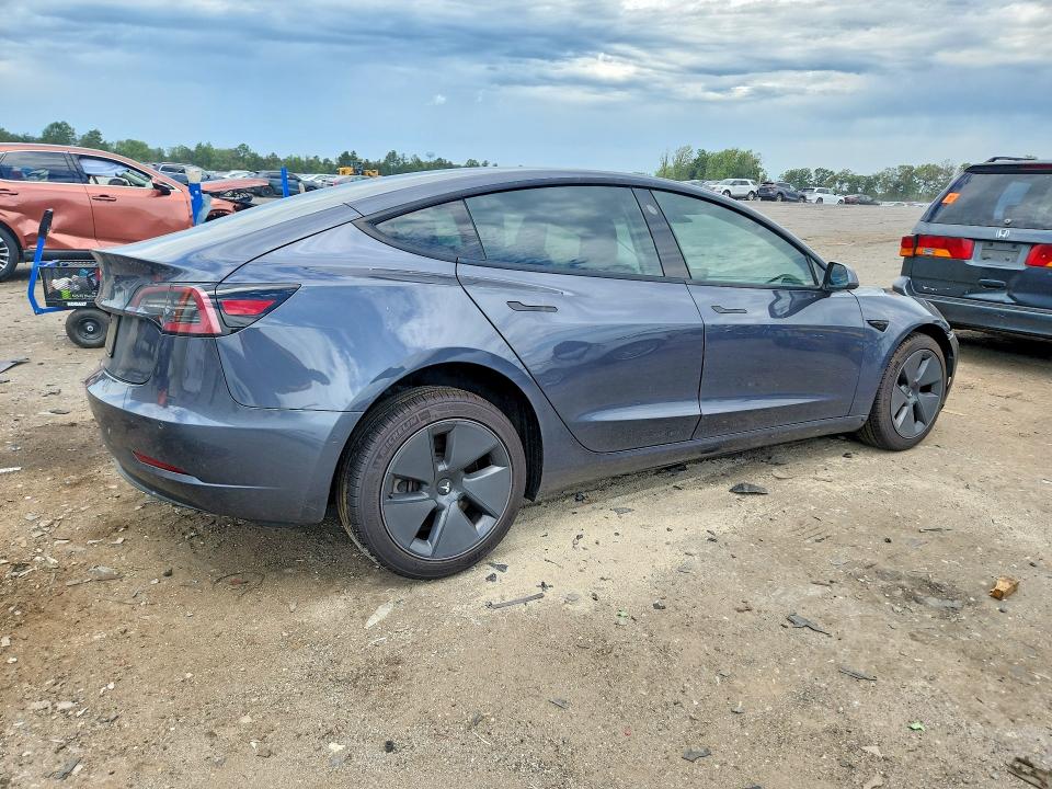 2021 Tesla VIN 5YJ3E1EA2MF859376 COPART salvage auction — FRONT END, Va - Cert Of Title - Salvage, sold $4,150 on 2026-07-15 (photo 3)