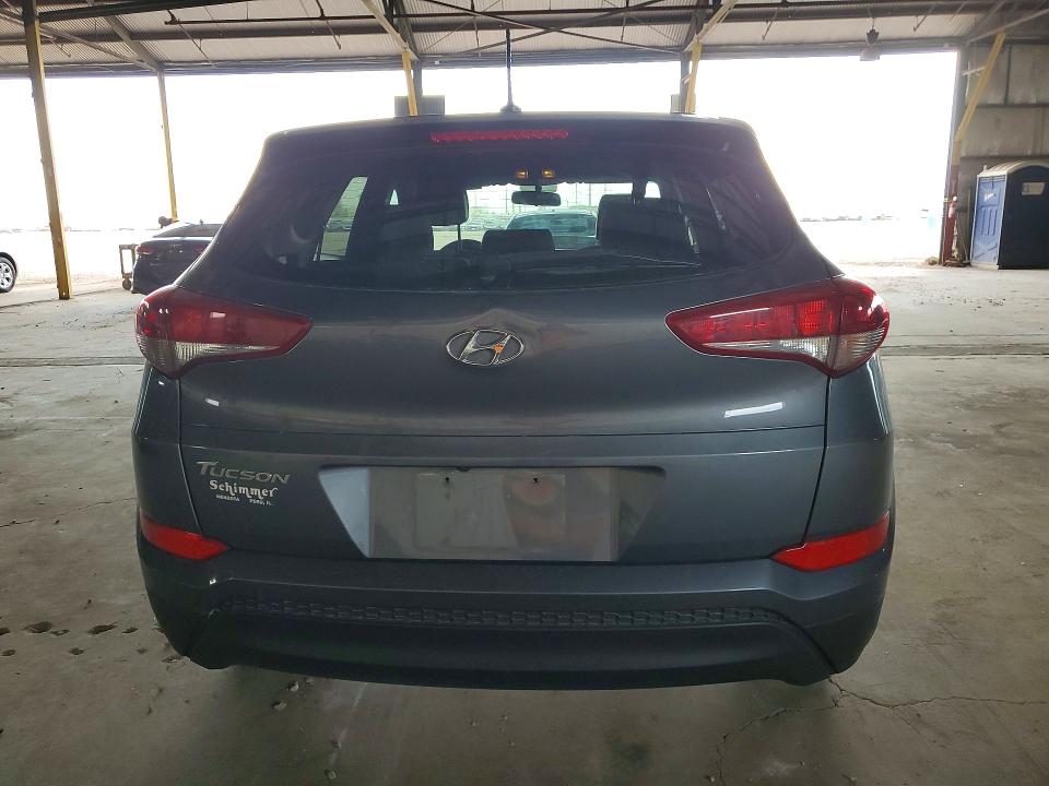2017 Hyundai Tucson VIN KM8J23A43HU448055 COPART salvage auction — HAIL, Az - Cert Of Title - Salvage, sold $5,500 on 2026-08-02 (photo 6)