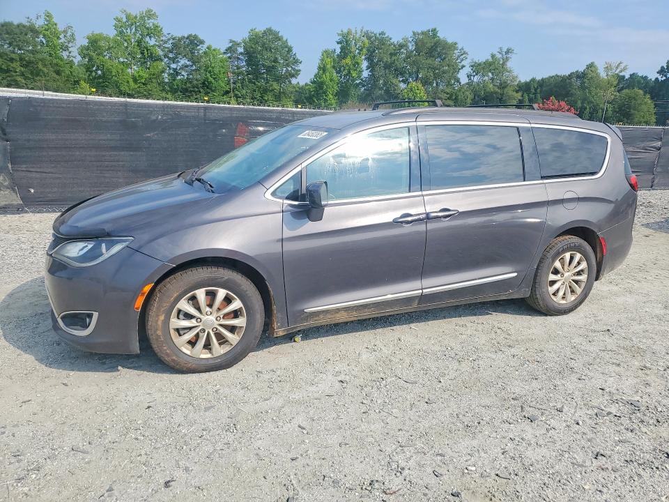 2017 Chrysler Pacifica VIN 2C4RC1BG3HR506681 COPART salvage auction — MECHANICAL, Nc - Certificate Of Title, sold $1,400 on 2026-07-27 (photo 1)