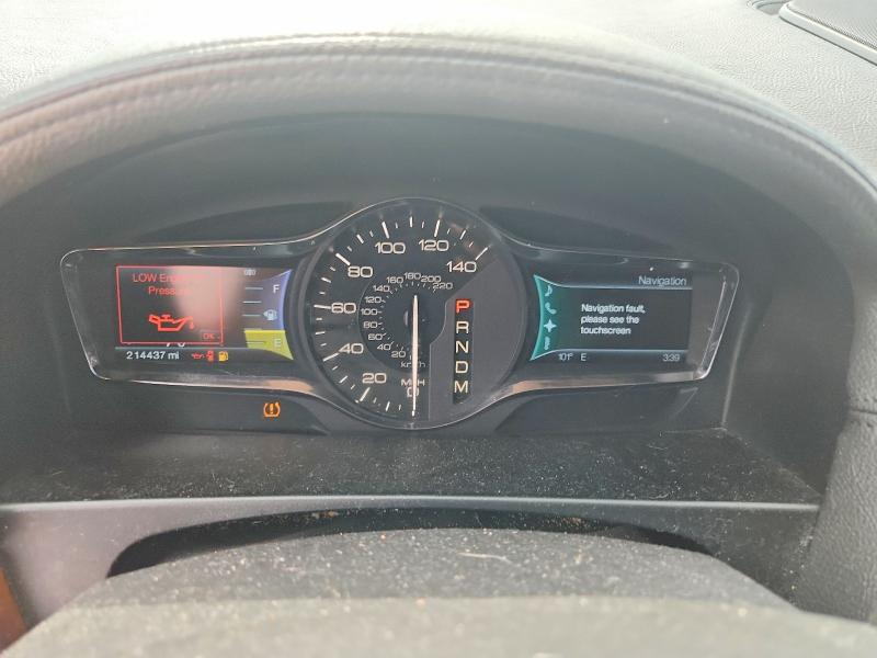 2011 Lincoln Mkx VIN 2LMDJ6JK9BBJ22889 COPART salvage auction — SIDE, Tx - Salvage Vehicle Title, sold $825 on 2026-07-08 (photo 9)