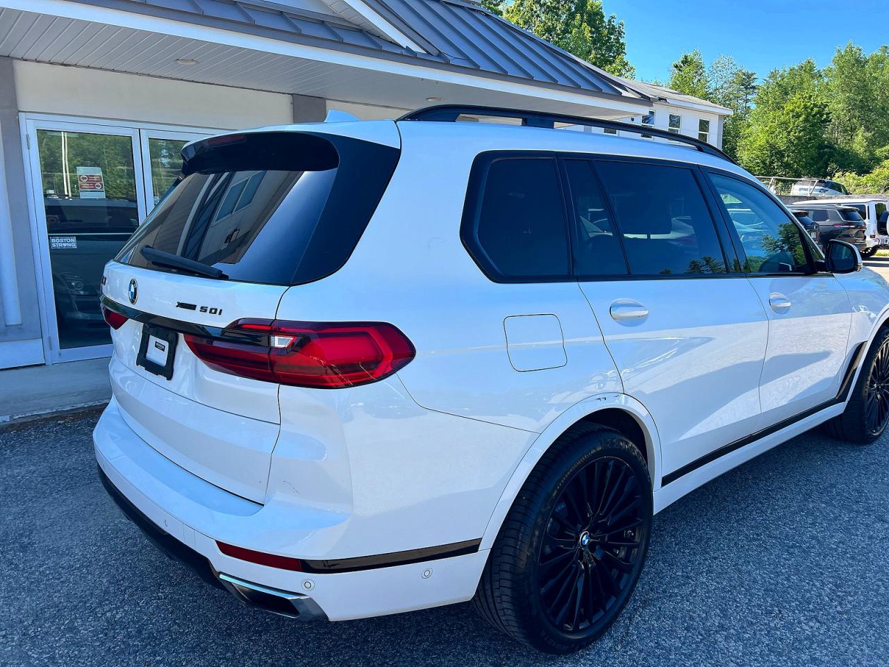 2019 BMW X7 VIN 5UXCX4C59KLS38985 COPART salvage auction — Minor Dent/Scratches, MA - CERTIFICATE OF TITLE (P), sold $21,900 on 2026-07-10 (photo 4)