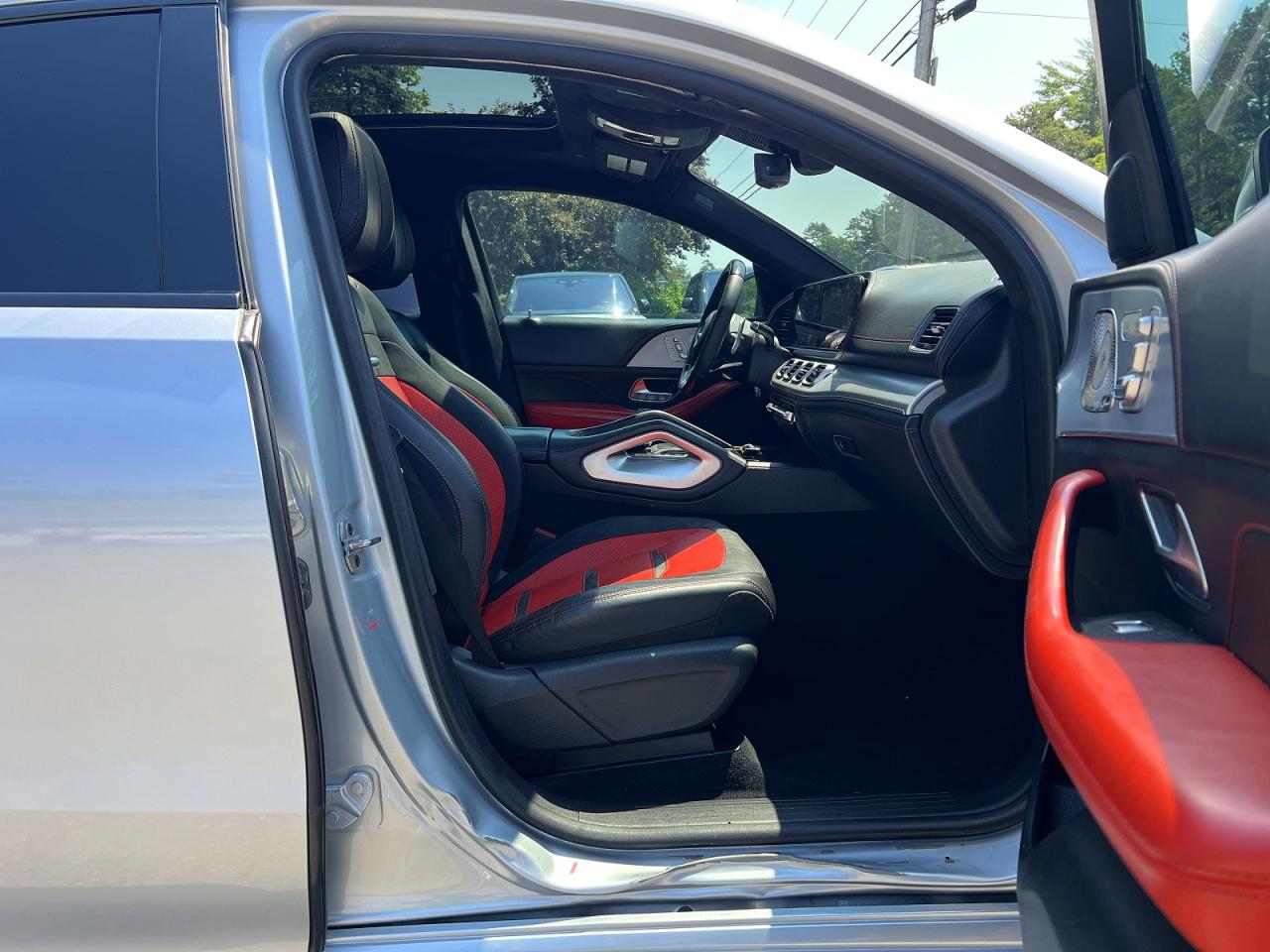 2023 Mercedes-Benz GLE-Class VIN 4JGFD8KB6PA936233 COPART salvage auction — Minor Dent/Scratches, CA - CERTIFICATE OF TITLE (P), sold $63,500 on 2026-07-01 (photo 5)