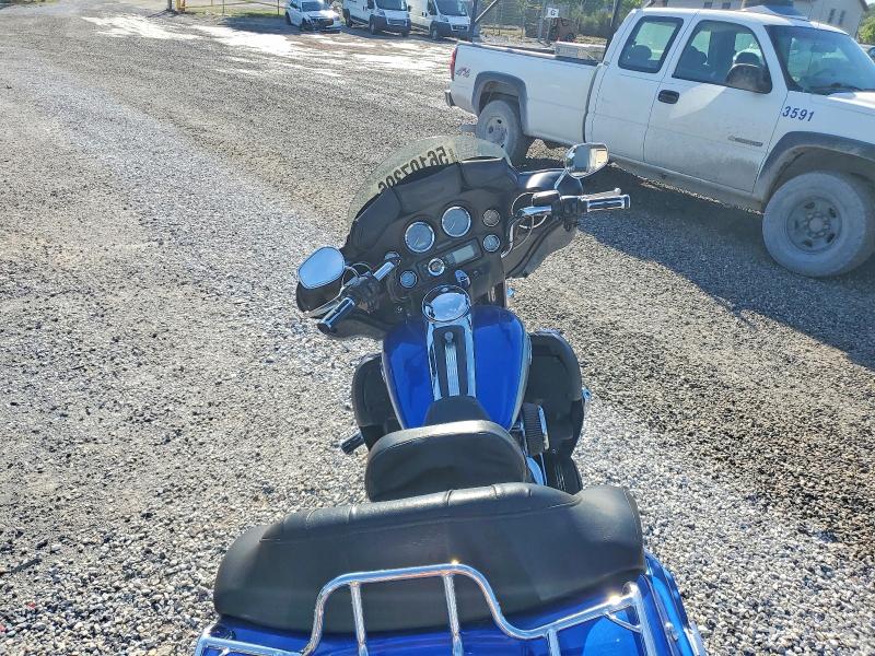 2010 Harley-davidson Flhtcu VIN 1HD1FC419AB609454 COPART salvage auction — SIDE, Az - Cert Of Title - Salvage, sold $2,250 on 2026-07-06 (photo 6)