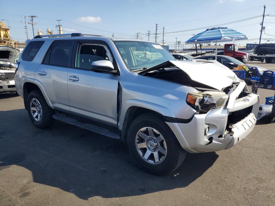 2015 Toyota 4runner VIN JTEBU5JRXF5258458 COPART salvage auction — FRONT END, CA - SALVAGE CERTIFICATE, sold $6,600 on 2026-07-13 (photo 4)