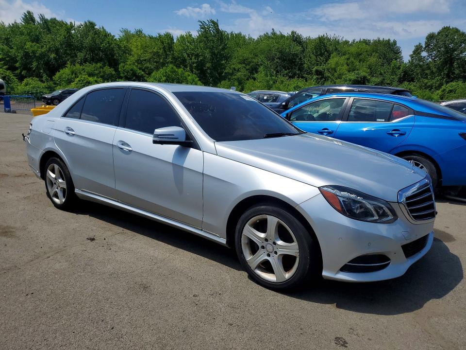 2014 Mercedes-benz E-class VIN WDDHF8JB3EA972487 COPART salvage auction — REAR END, Ct - Certificate Of Title, sold $4,500 on 2026-07-14 (photo 4)