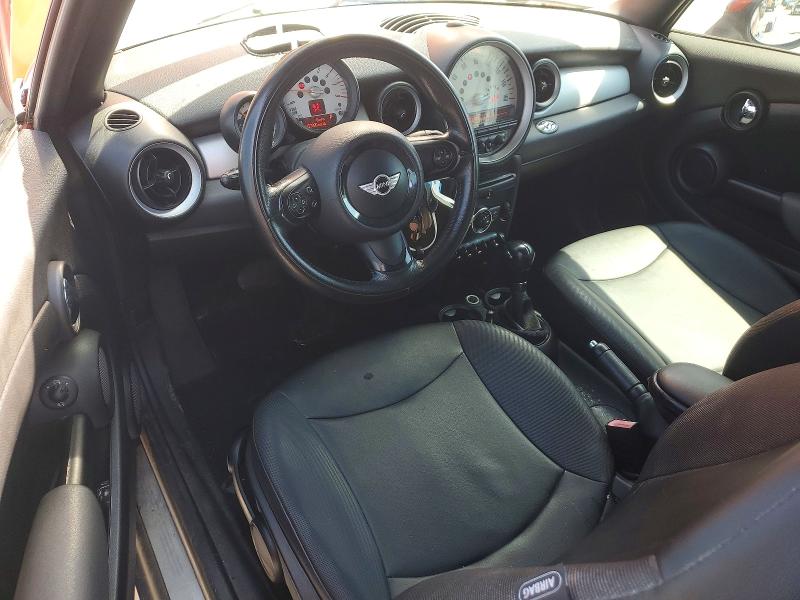 2011 Mini Cooper VIN WMWZN3C53BT133061 COPART salvage auction — NORMAL WEAR, Tn - Certificate Of Title, sold $175 on 2026-07-27 (photo 8)