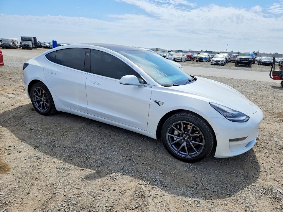 2020 Tesla Model 3 VIN 5YJ3E1EAXLF644908 COPART salvage auction — REAR END, CA - SALVAGE CERTIFICATE, sold $7,300 on 2026-07-24 (photo 4)
