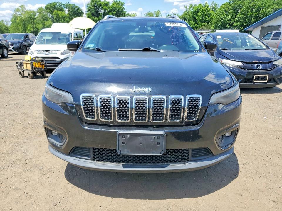 2019 Jeep Cherokee VIN 1C4PJMLB0KD346657 COPART salvage auction — MINOR DENT/SCRATCHES, Ma - Certificate Of Title, sold $3,500 on 2026-07-02 (photo 5)