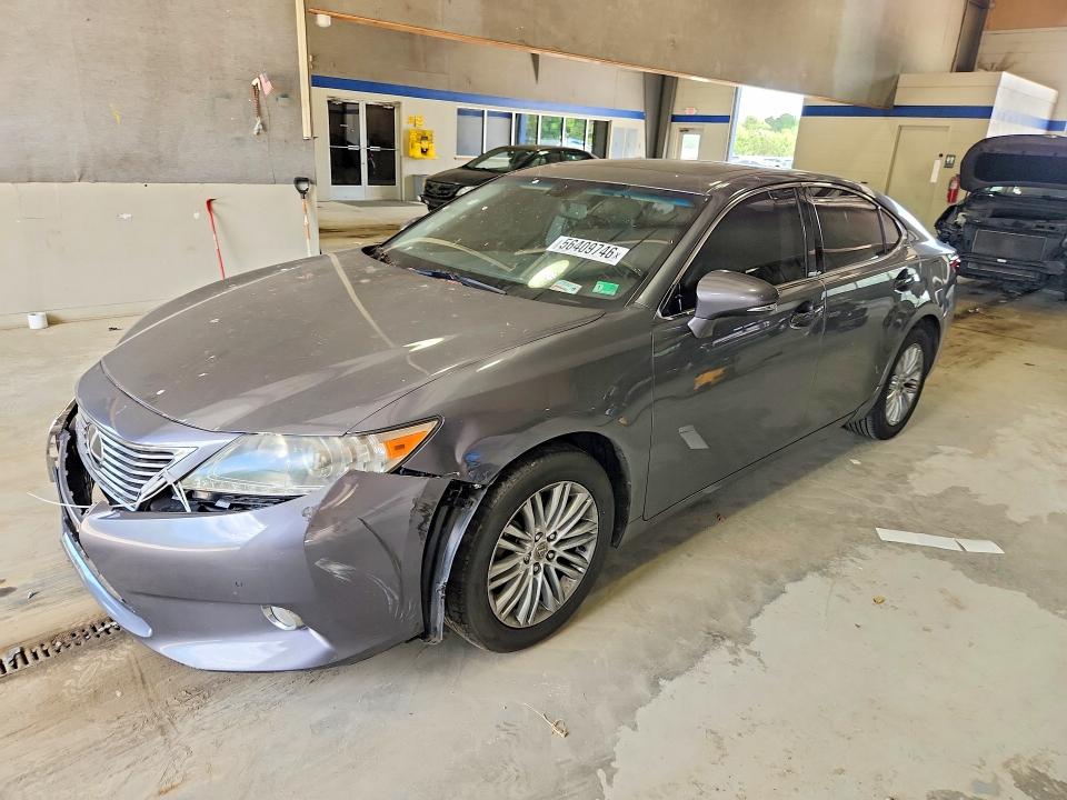 2013 Lexus ES VIN JTHBK1GG9D2064932 COPART salvage auction — FRONT END, Va - Cert Of Title - Salvage, sold $4,200 on 2026-07-10 (photo 1)