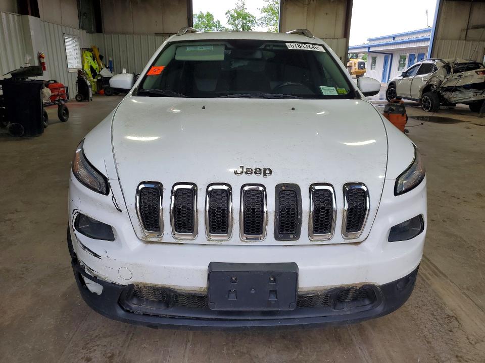 2014 Jeep Cherokee VIN 1C4PJMCB4EW183908 COPART salvage auction — NORMAL WEAR, NY - CERTIFICATE OF TITLE, sold $625 on 2026-07-06 (photo 5)