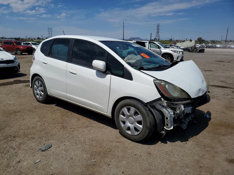 2013 Honda Fit VIN JHMGE8H39DC019856 COPART salvage auction — FRONT END, Az - Cert Of Title - Salvage, sold $325 on 2026-07-06 (photo 4)