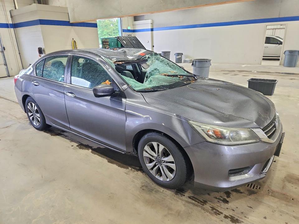2014 Honda Accord VIN 1HGCR2F36EA202618 COPART salvage auction — ALL OVER, VA - CERT OF TITLE - SALVAGE, sold $1,350 on 2026-07-02 (photo 4)