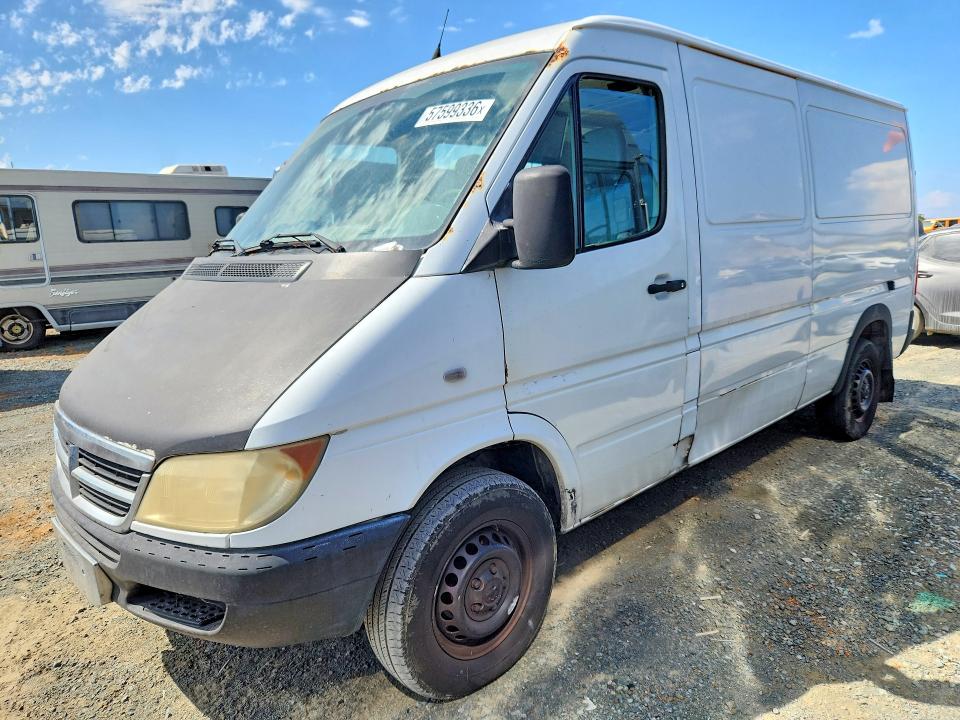 2005 Sprinter 2500 sprin VIN WD2PD644255746896 COPART salvage auction — SIDE, CA - DIS/DLR/EXP ONLY CLEAN TITLE, sold $125 on 2026-07-17 (photo 1)