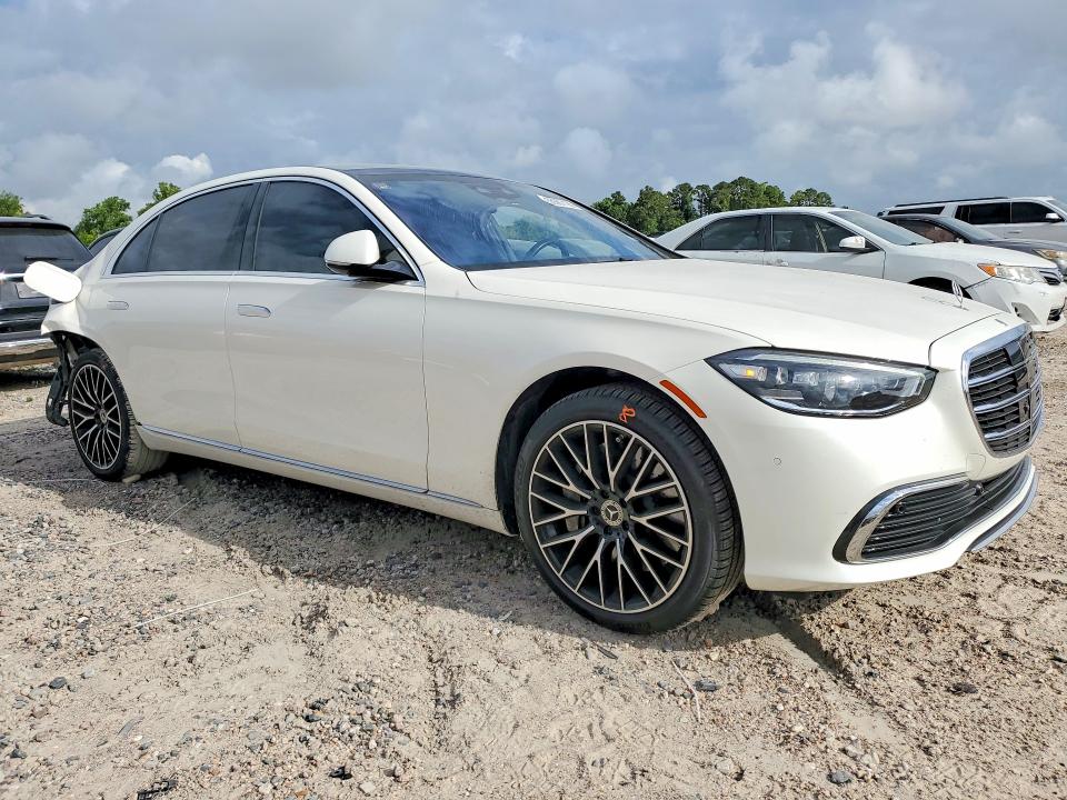 2022 Mercedes-benz VIN W1K6G6DB9NA089398 COPART salvage auction — REAR END, Tx - Salvage Vehicle Title, sold $32,000 on 2026-07-28 (photo 4)