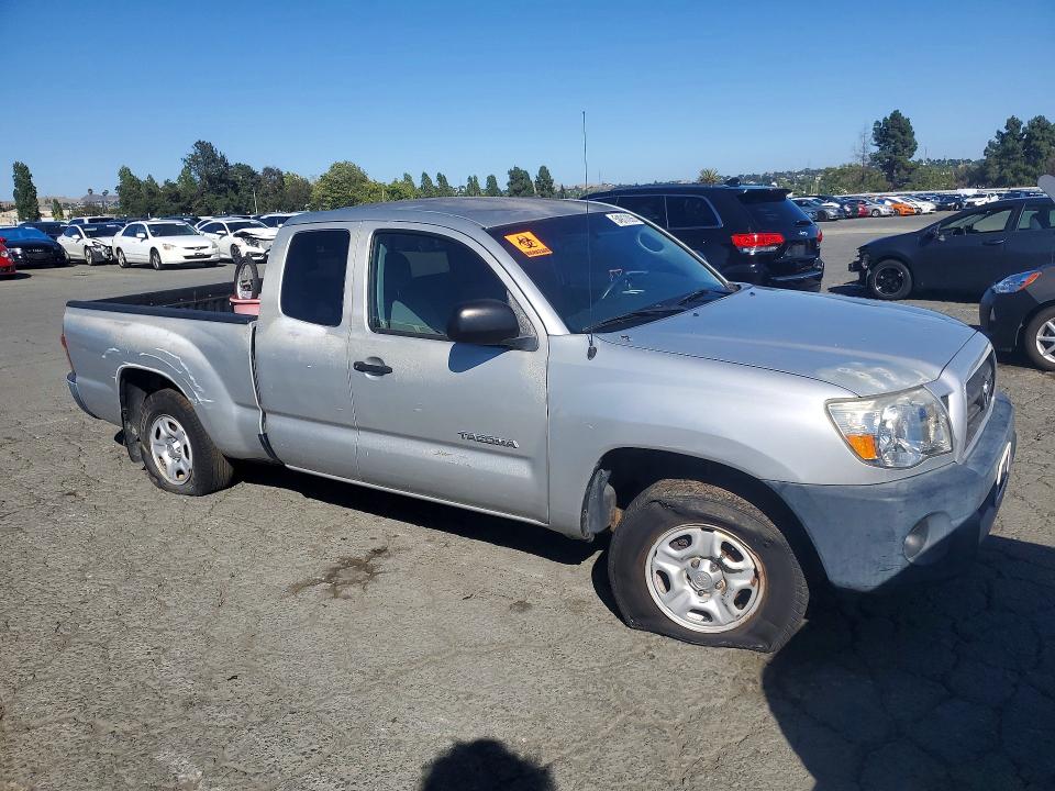 2007 Toyota Tacoma VIN 5TETX22N77Z362060 COPART salvage auction — UNDERCARRIAGE, Ca - Dis/Dlr/Exp Only Clean Title, sold $3,300 on 2026-07-31 (photo 4)