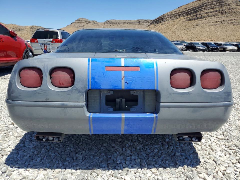 1991 Chevrolet Corvette VIN 1G1YY2382M5104810 COPART salvage auction — ENGINE BURN, Nv - Salvage Title, sold $675 on 2026-07-08 (photo 6)