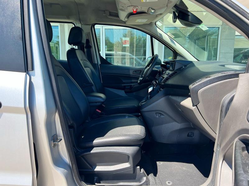 2019 Ford Transit connect VIN NM0GS9E26K1415471 COPART salvage auction — MINOR DENT/SCRATCHES, MA - CERTIFICATE OF TITLE (P), sold $7,200 on 2026-07-31 (photo 5)