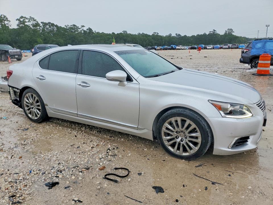 2016 Lexus Ls VIN JTHBL5EF9G5142899 COPART salvage auction — REAR END, Tx - Salvage Vehicle Title, sold $8,100 on 2026-07-21 (photo 4)