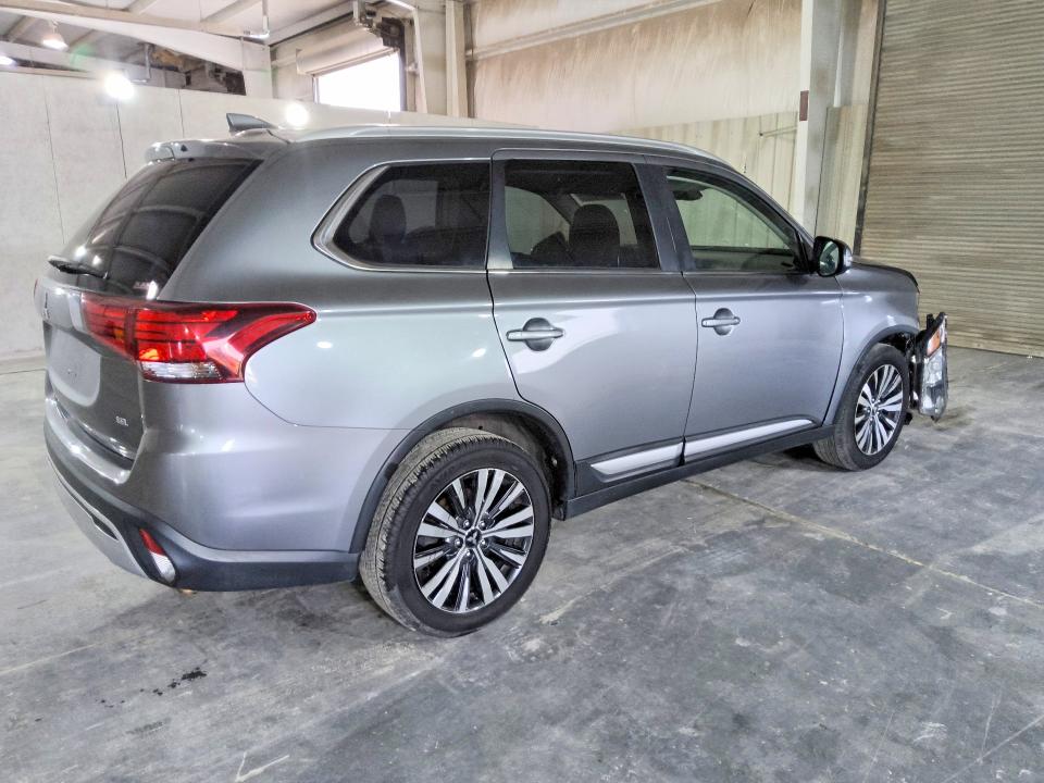 2020 Mitsubishi Outlander VIN JA4AZ3A33LZ033282 COPART salvage auction — FRONT END, Mo - Cert Of Title-Repossessed, sold $3,500 on 2026-07-07 (photo 3)