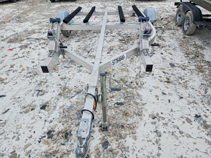 2021 Magic tilt Unknown VIN 1M5BA151XM1E12022 COPART salvage auction — NORMAL WEAR, Ms - Slvg Cert Of Ttl Recvrd Theft, sold $200 on 2026-07-17 (photo 7)