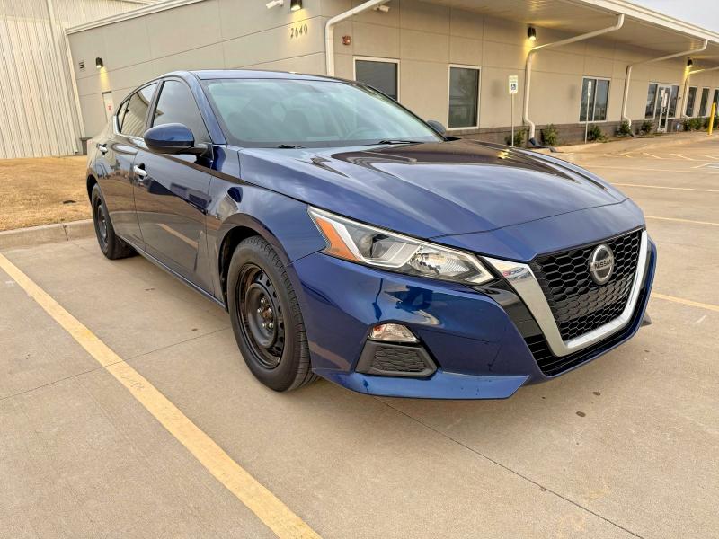 2019 Nissan Altima VIN 1N4BL4BV7KC152316 COPART salvage auction — MINOR DENT/SCRATCHES, Ok - Certificate Of Title (P), sold $2,400 on 2026-07-02 (photo 1)