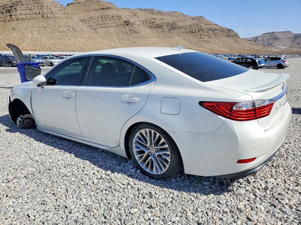 2015 Lexus ES VIN JTHBK1GG6F2202218 COPART salvage auction — UNDERCARRIAGE, Nv - Salvage Title, sold $5,200 on 2026-07-08 (photo 2)