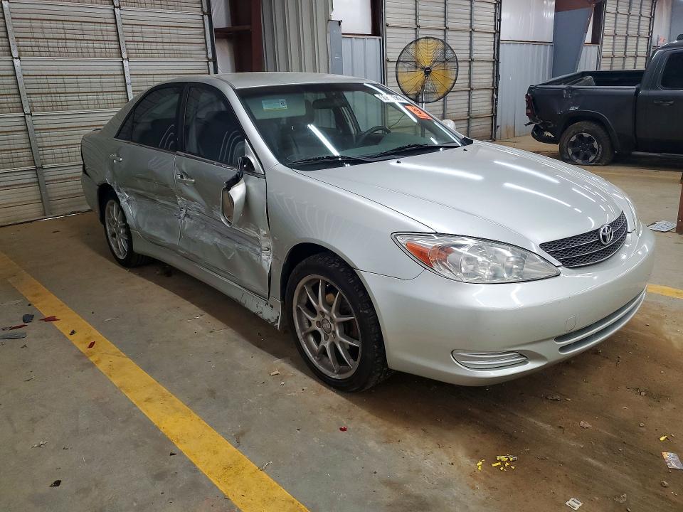 2003 Toyota Camry VIN JTDBE32K330227956 COPART salvage auction — SIDE, Nc - Salvage Certificate Of Title, sold $175 on 2026-07-22 (photo 4)