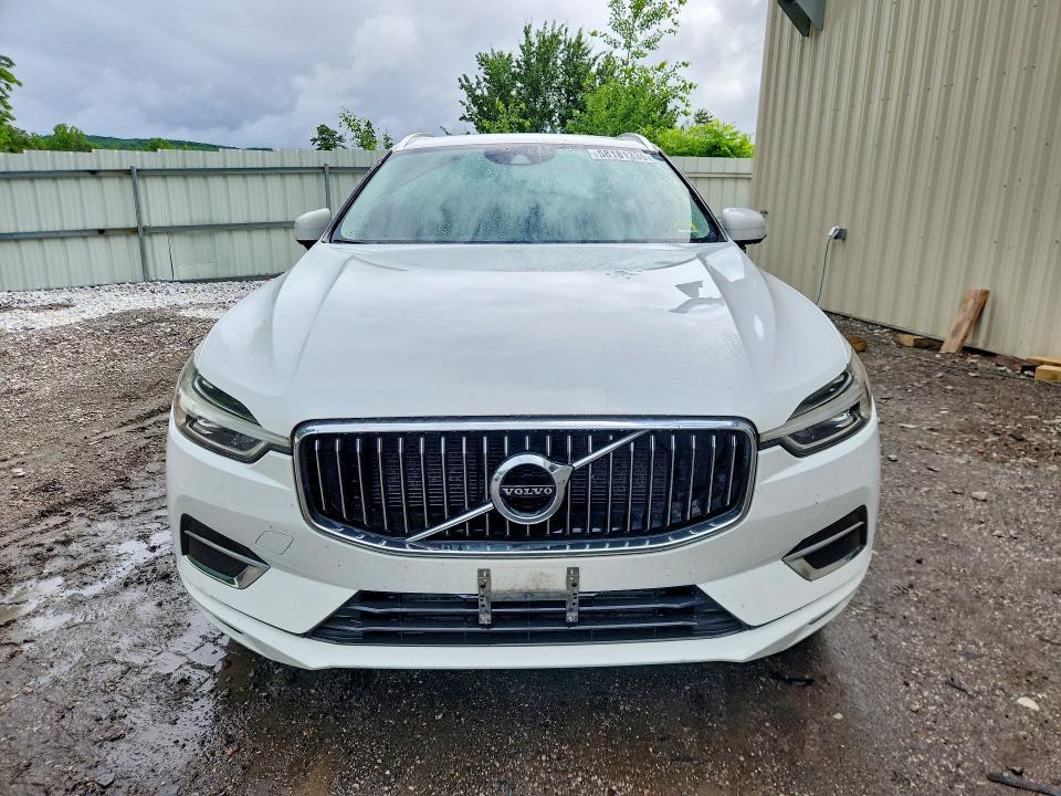 2018 Volvo VIN YV4102RL7J1091936 COPART salvage auction — SIDE, Vt - Cert Of Title-Salvage Vehicle, sold $12,400 on 2026-07-20 (photo 5)