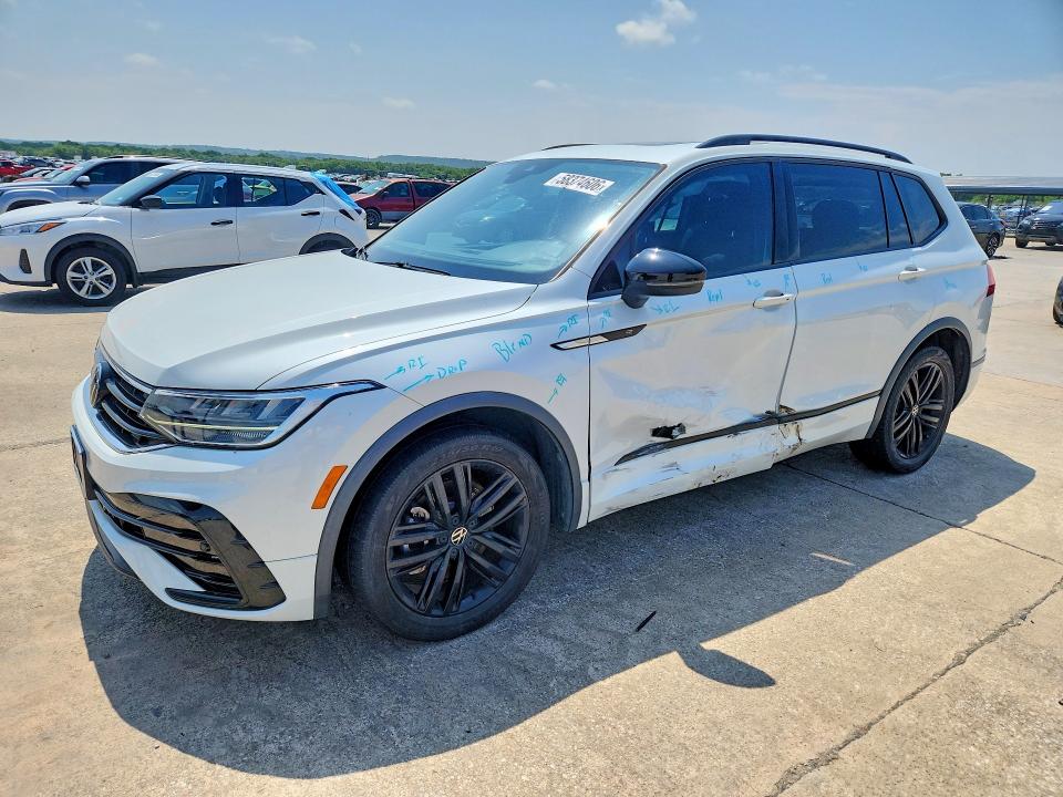 2022 Volkswagen Tiguan VIN 3VVCB7AX5NM170131 COPART salvage auction — SIDE, TX - CERTIFICATE OF TITLE, sold $11,100 on 2026-08-27 (photo 1)