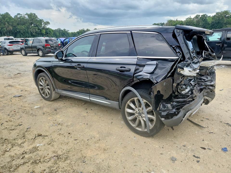 2020 Lincoln VIN 5LMCJ1C90LUL03960 COPART salvage auction — REAR END, Fl - Certificate Of Destruction, sold $3,000 on 2026-07-28 (photo 2)