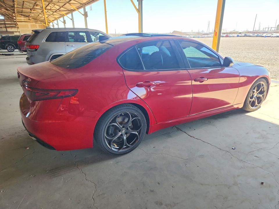 2018 Alfa romeo Giulia VIN ZARFAECN8J7595755 COPART salvage auction — MINOR DENT/SCRATCHES, NJ - CERT OF TITLE-SALVAGE, sold $1,400 on 2026-08-03 (photo 3)