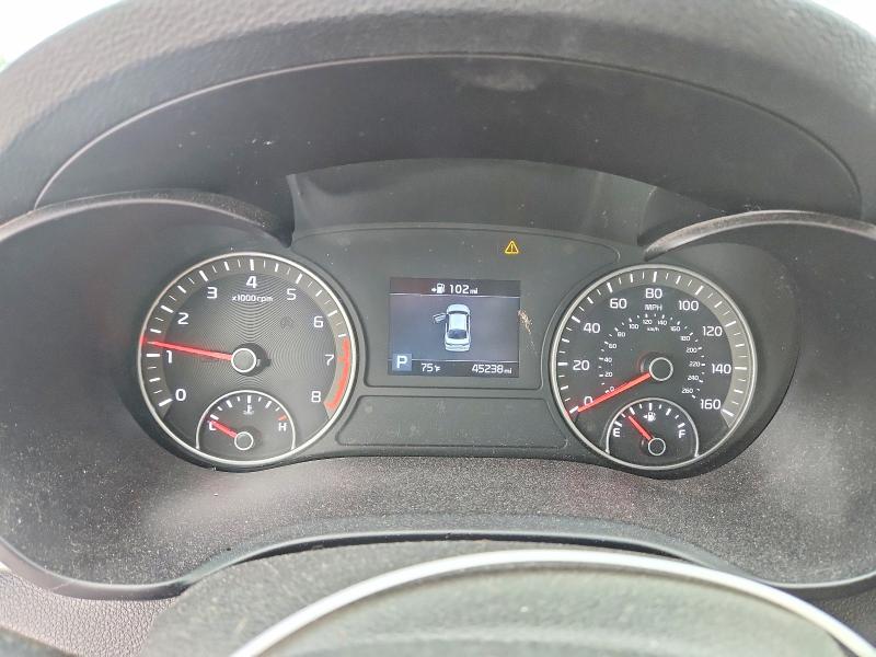 2019 Kia Optima VIN 5XXGT4L33KG284843 COPART salvage auction — FRONT END, Salvage Title, sold $375 on 2026-07-29 (photo 9)