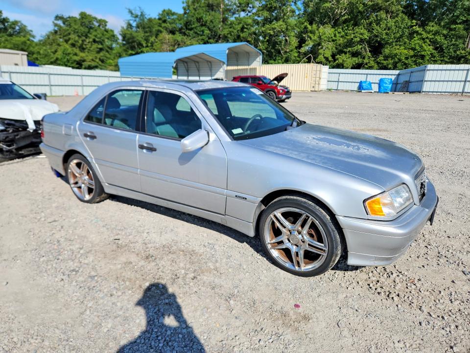 2000 Mercedes-benz C class VIN WDBHA24G3YA845996 COPART salvage auction — FRONT END, Sc - Certificate Of Title, sold $500 on 2026-07-28 (photo 4)