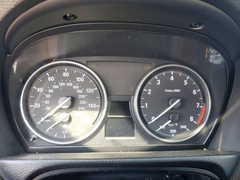 2009 BMW 3 series VIN WBAWV53559P081272 COPART salvage auction — MECHANICAL, Pa - Cert Of Title, sold $550 on 2026-07-02 (photo 9)