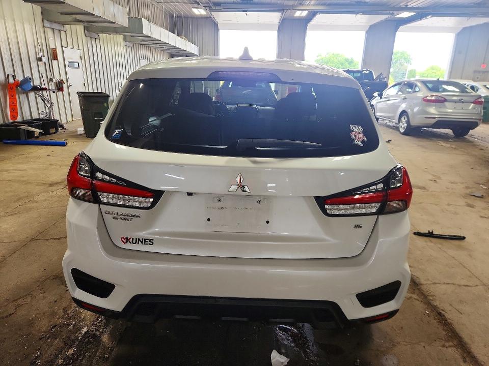 2021 Mitsubishi Outlander VIN JA4APVAU1MU013475 COPART salvage auction — FRONT END, WI - JUNKED VEHICLE BILL OF SALE, sold $2,750 on 2026-07-06 (photo 6)