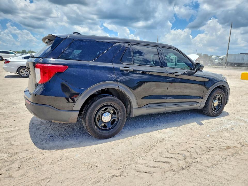 2020 Ford Explorer VIN 1FM5K8AW4LGC13610 COPART salvage auction — MINOR DENT/SCRATCHES, Fl - Cert Of Title-Police, sold $2,150 on 2026-07-02 (photo 3)
