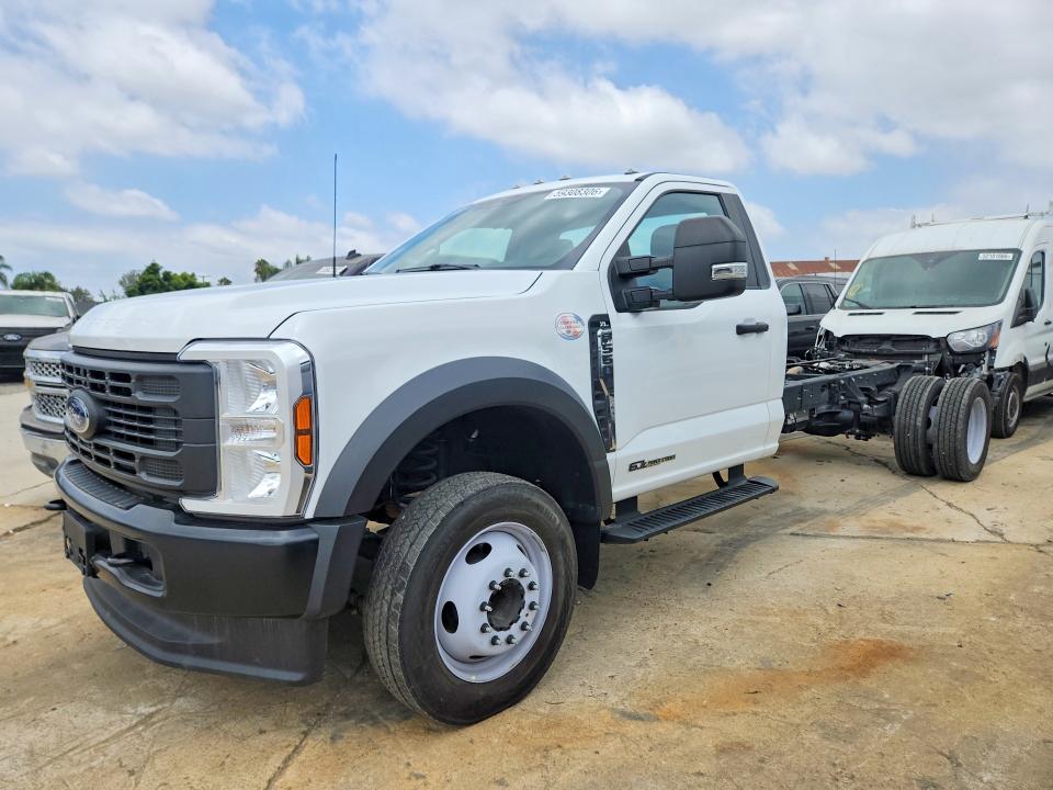 2024 Ford F550 VIN 1FDUF5GT8RDA09415 COPART salvage auction — MINOR DENT/SCRATCHES, Mi - Dis/Dlr/Exp Only Salvage Title, sold $35,500 on 2026-07-28 (photo 1)