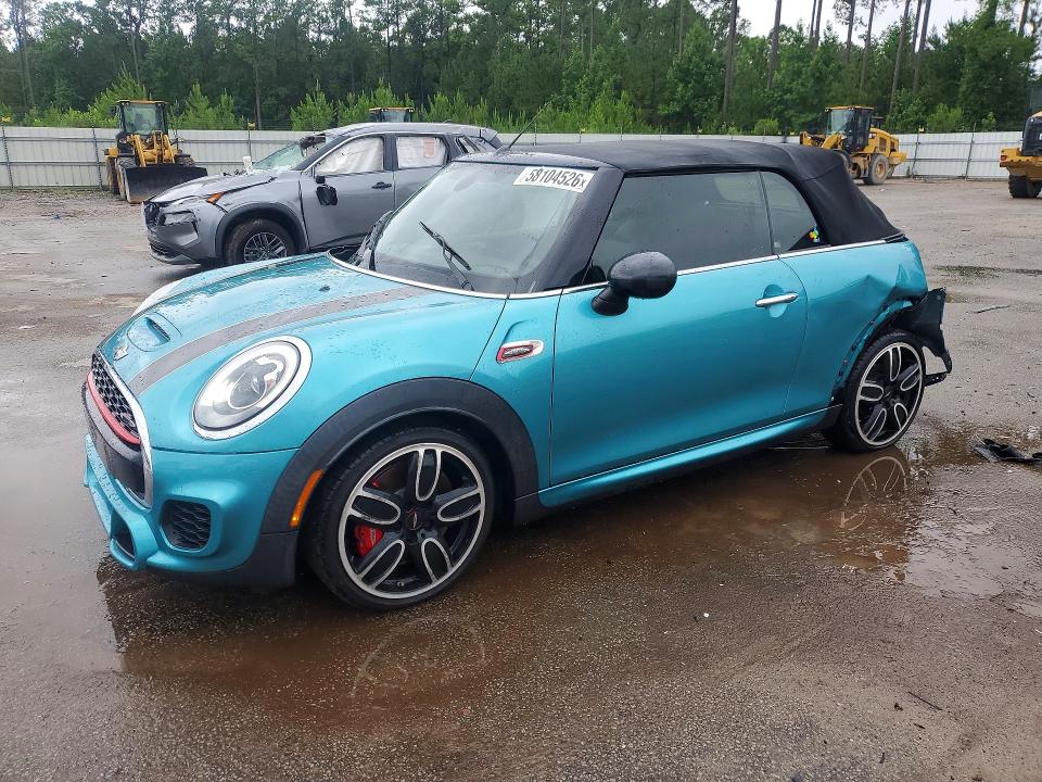 2018 Mini Cooper VIN WMWWH9C57J3A78466 COPART salvage auction — REAR END, SC - CERT OF TITLE-SALVAGE, sold $900 on 2026-07-27 (photo 1)