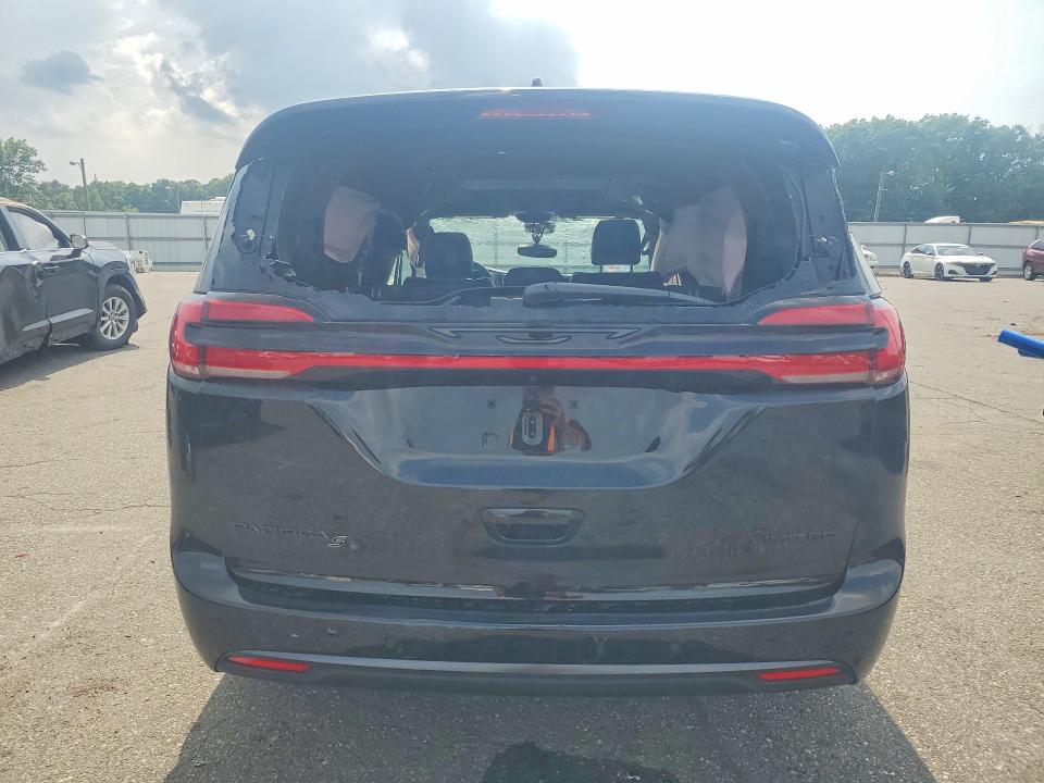 2027 Chrysler Pacifica VIN 2C4RC1GG6VR552901 COPART salvage auction — ALL OVER, Fl - Cert Of Title Slvg Rebuildable, sold $5,650 on 2026-07-04 (photo 6)