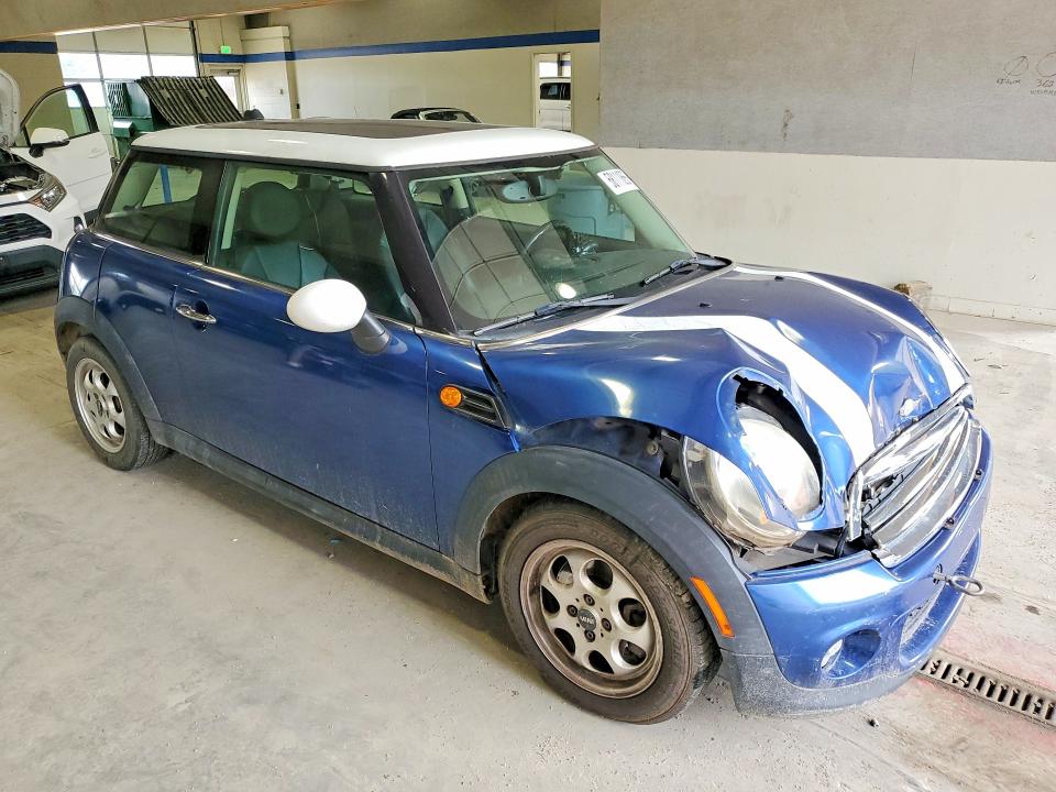 2012 Mini Cooper VIN WMWSU3C5XCT541191 COPART salvage auction — FRONT END, Va - Certificate Of Title, sold $400 on 2026-07-17 (photo 4)